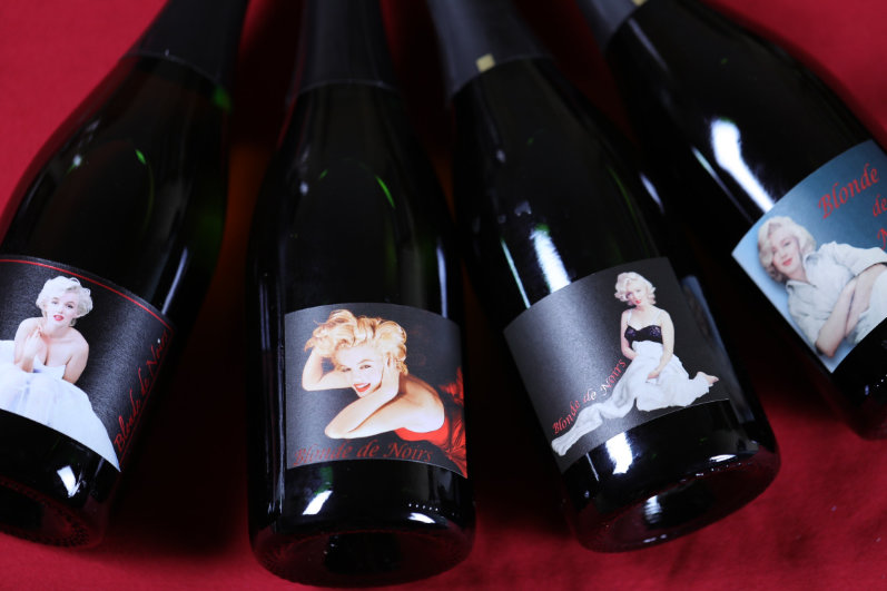 Marilyn Wines bottle photo slideshow